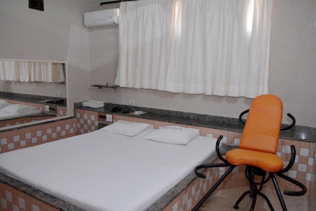 Motel Seculus Барретус Екстер'єр фото